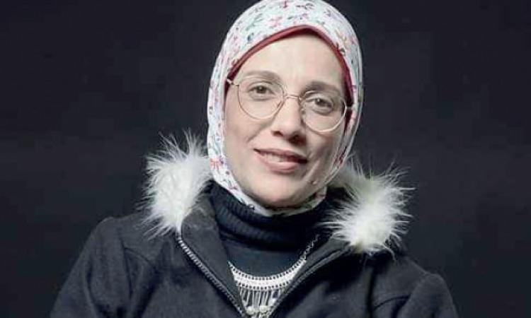 منى حارس