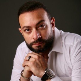 أحمد عثمان